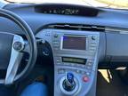 2015 Toyota Prius 5dr HB Two (Natl)