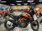 2023 KTM Adventure 390