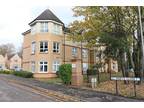 3 bedroom flat to rent in St. Marys Close, Hessle - 36075257 on