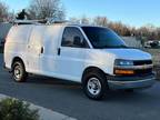 2015 Chevrolet Express 3500 3dr Cargo Van w/1WT