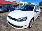 2012 Volkswagen Golf 2.0L TDI w/Tech Package 4 Door