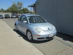 2010 Volkswagen New Beetle Base PZEV 2dr Coupe 6A