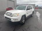 2004 Toyota 4Runner SR5 4WD 4dr SUV w/V8