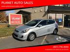 2017 Hyundai Accent SE 4dr Hatchback 6A