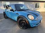 2009 MINI Hardtop Cooper Hatchback 2D