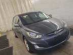 2012 Hyundai Accent SE 4dr Hatchback