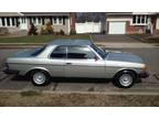 1982 Mercedes Benz 300CD Coupe Turbo Diesel