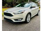 2015 Ford Focus SE Hatchback 4D