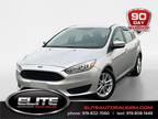 2015 Ford Focus SE Hatchback 4D