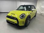 2024 MINI Convertible Signature