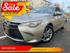 2016 Toyota Camry Hybrid SE 4dr Sedan