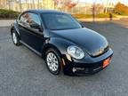 2013 Volkswagen Beetle 2.5L Entry PZEV 2dr Coupe 6A