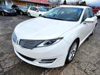 2014 Lincoln MKZ Hybrid Sedan