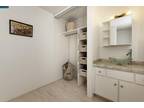 Condo For Sale In Oakland, California