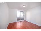 Condo For Sale In Oakland, California