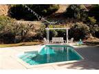 926 Groton Dr, Burbank, CA 91504 POOL