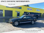 2005 Ford Mustang V6 Premium 2dr Convertible