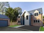 4 bedroom detached house for sale in Bowling Green, Halford, Shipston on Stour