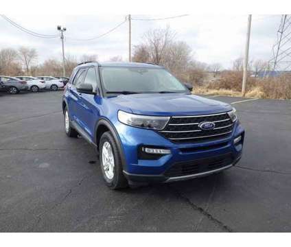 2021 Ford Explorer XLT is a Blue 2021 Ford Explorer XLT Car for Sale in Taylorville IL
