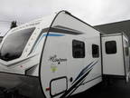 2022 Coachmen Freedom Express Ultra Lite 252RBS 30ft