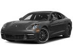 2017 Porsche Panamera RWD