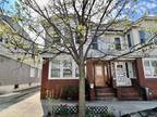 Apt In House, Apartment - Glendale, NY 7848 84th St #2