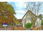 2 bedroom detached house for sale in Higher Street, Curry Mallet, Taunton