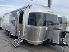 2024 Airstream Airstream POTTERY BARN 28RBQ QUEEN 28ft