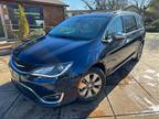 2017 Chrysler Pacifica Hybrid 4dr Wgn Platinum