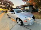 2009 Volkswagen Eos Komfort 2dr Convertible 6A