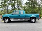 1993 GMC Sierra 1500 Club Coupe Sportside 141.5 in WB 4WD