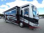 2024 Fleetwood Discovery 38W