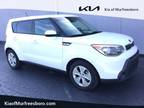 2015 Kia Soul White, 112K miles