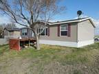 40510 S Shore Rd, Huron, SD 57350 607887742