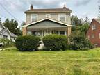 1533 HOLMDEN RD Cleveland, OH