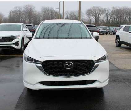 2024 Mazda CX-5 2.5 S Select Package is a White 2024 Mazda CX-5 SUV in Bay City MI