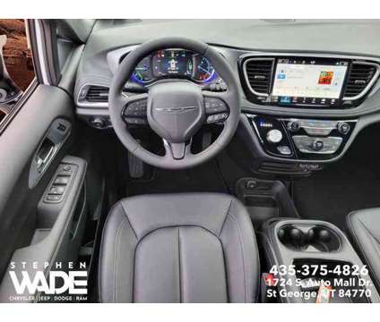 2024 Chrysler Pacifica Hybrid Select is a White 2024 Chrysler Pacifica Hybrid Hybrid in Saint George UT