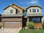 Stunning Clackamas Traditional Home Offering 3000 sq. ft.