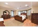 Home For Sale In Fort Lee, New Jersey