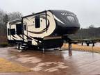 2017 Vanleigh RV Vilano 325RL 34ft