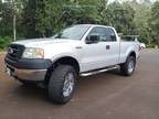 2006 FORD F-150 STX SuperCab 5.5-ft Box 4WD