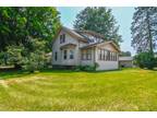 402 W WESCOTT Avenue Shawano, WI