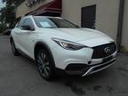 2017 Infiniti QX30 Luxury