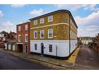 2 bedroom flat to rent in Orchard Street, Canterbury - 32024775 on
