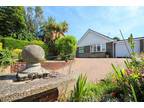 2 bedroom detached bungalow for sale in Church Hill, Shepherdswell - 34960404 on