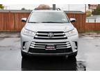 2017 Toyota Highlander XLE AWD 4dr SUV