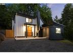 1403 SW BROADWAY DR, Portland OR 97201