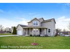 3084 Elora Ln Hamilton, OH