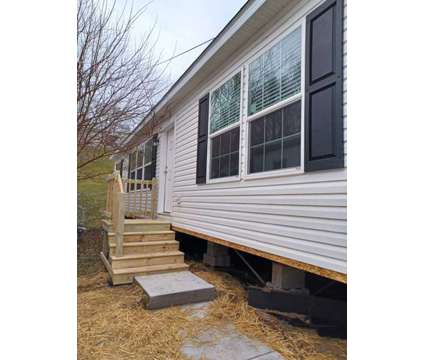 Brand New 3 bedroom Mobile Home at 4689 Burkhardt in Dayton OH is a Mobile Home