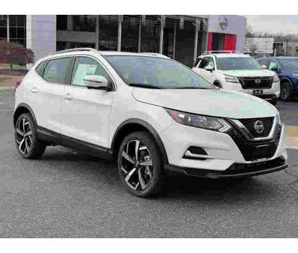 2022UsedNissanUsedRogue SportUsedAWD is a White 2022 Nissan Rogue Car for Sale in Midlothian VA